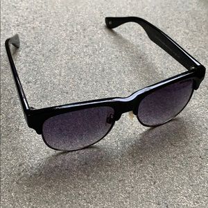 Tommy Hilfiger sunglasses